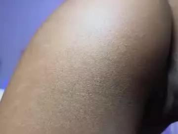 Bubblous20 from Chaturbate