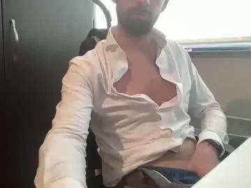 bullboyy1997 from Chaturbate