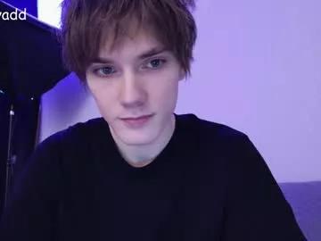 callmenineoneseven from Chaturbate