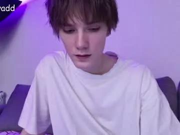 callmenineoneseven from Chaturbate