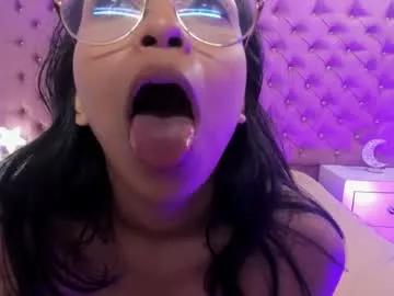 cattleyadaniels from Chaturbate