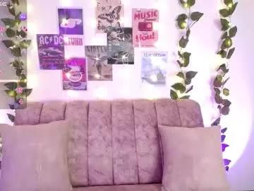 Chaarlotte_1 from Chaturbate