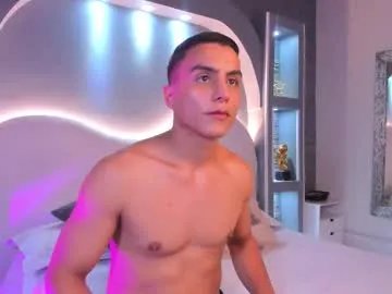  christopher_whitaker chat room