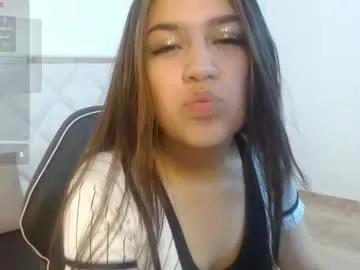 crisstal_tay from Chaturbate is Freechat