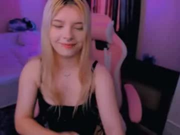 cuddly_kitten from Chaturbate is Freechat