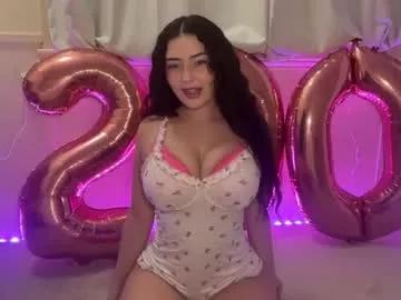 cuddlymoana from Chaturbate
