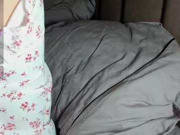 cupcakepancake from Chaturbate