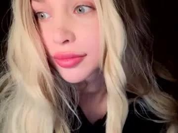 cutieeeeva from Chaturbate is Group