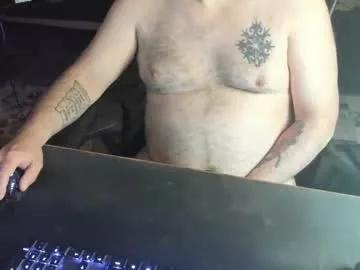 dadbodfatrod from Chaturbate