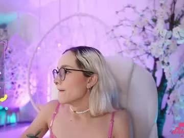 dalahiarushh from Chaturbate