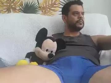 danado_da_praia from Chaturbate