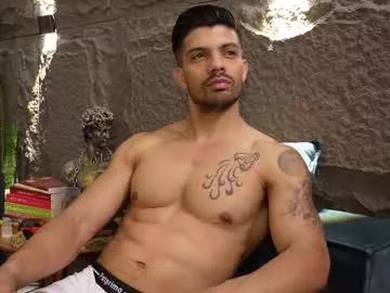 dann_saenz from Chaturbate