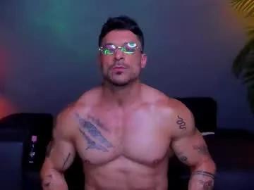 Dennis_cox_ from Chaturbate