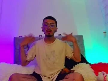 dennis_moons from Chaturbate is Freechat