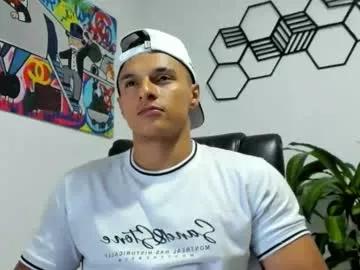 derry_adams1237 from Chaturbate