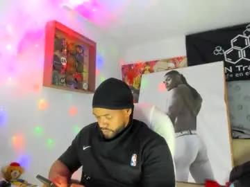 Dimitry_muscle from Chaturbate