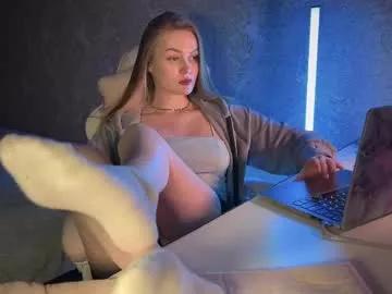 divine_hannah from Chaturbate