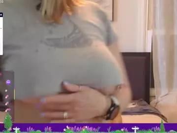 dixie_comanche from Chaturbate