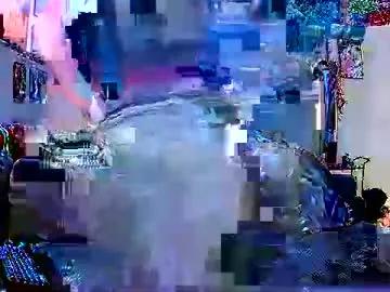 Dizzythedoggo from Chaturbate