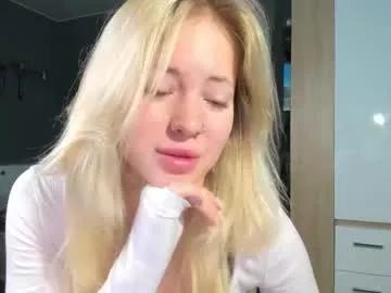 e___lisa from Chaturbate