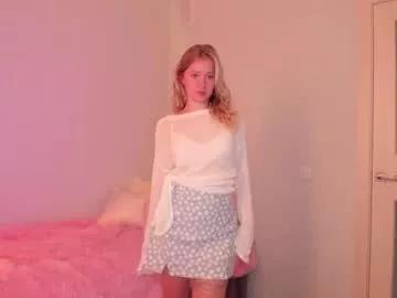 e__lisa from Chaturbate