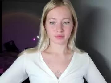 e__lisa from Chaturbate