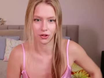 ella_twinkle from Chaturbate