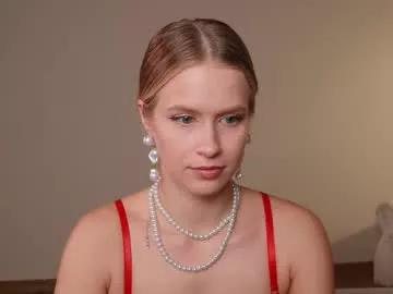 ella_twinkle from Chaturbate