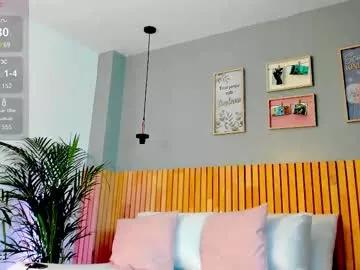 ellakravitz_ from Chaturbate