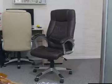 ellamilf from Chaturbate