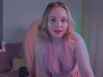 ellie_storm from Chaturbate