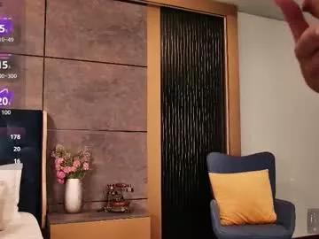 elliegrantx from Chaturbate