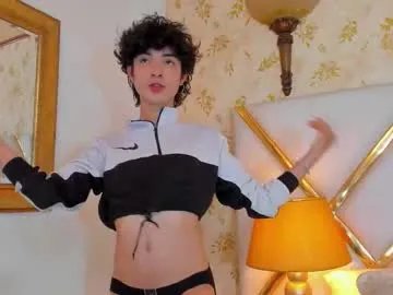 elliotvolkov on Chaturbate 