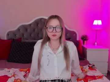 elliup from Chaturbate
