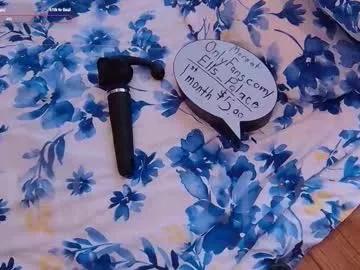 ells_palace from Chaturbate