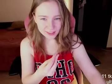 ellycool from Chaturbate