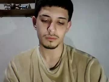 elvergonn2105 from Chaturbate