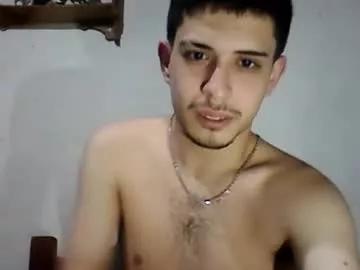 elvergonn2105 from Chaturbate