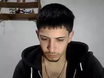 elvergonn2105 from Chaturbate