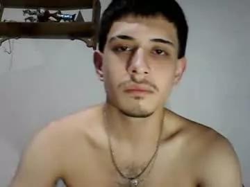 elvergonn2105 from Chaturbate
