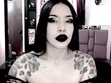 emearld_black from Chaturbate