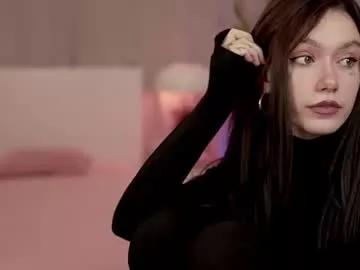 emelie_bloom_ from Chaturbate