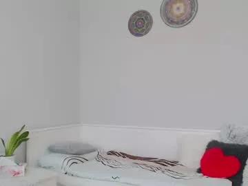 emerald_kittycat from Chaturbate
