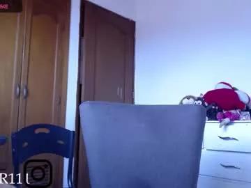 emiily_joness from Chaturbate