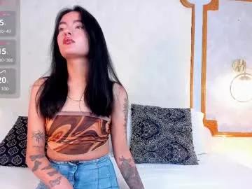 emma_bakerr_ from Chaturbate