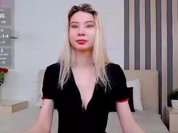 emma_plux from Chaturbate