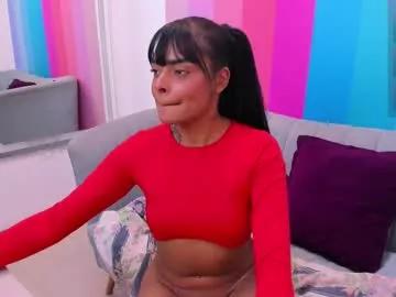 emmaebony_ from Chaturbate