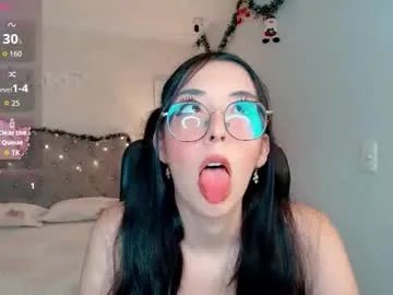 emmalove_doll on Chaturbate 