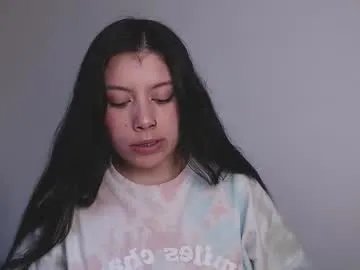 emmi_0 on Chaturbate 