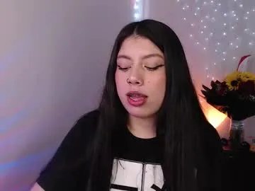 emmi_0 on Chaturbate 